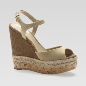 Gucci Hollie Nude wedges SOLD!!!